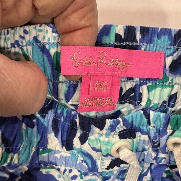 LILLY PULITZER Luxletic Run Around Shorts Women XXS Blue Multi Dopamine Hot Pant - Picture 5 of 10
